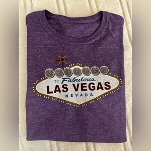 Welcome to Las Vegas Purple Women’s T shirt Sz Med Short Sleeve White an…​​​